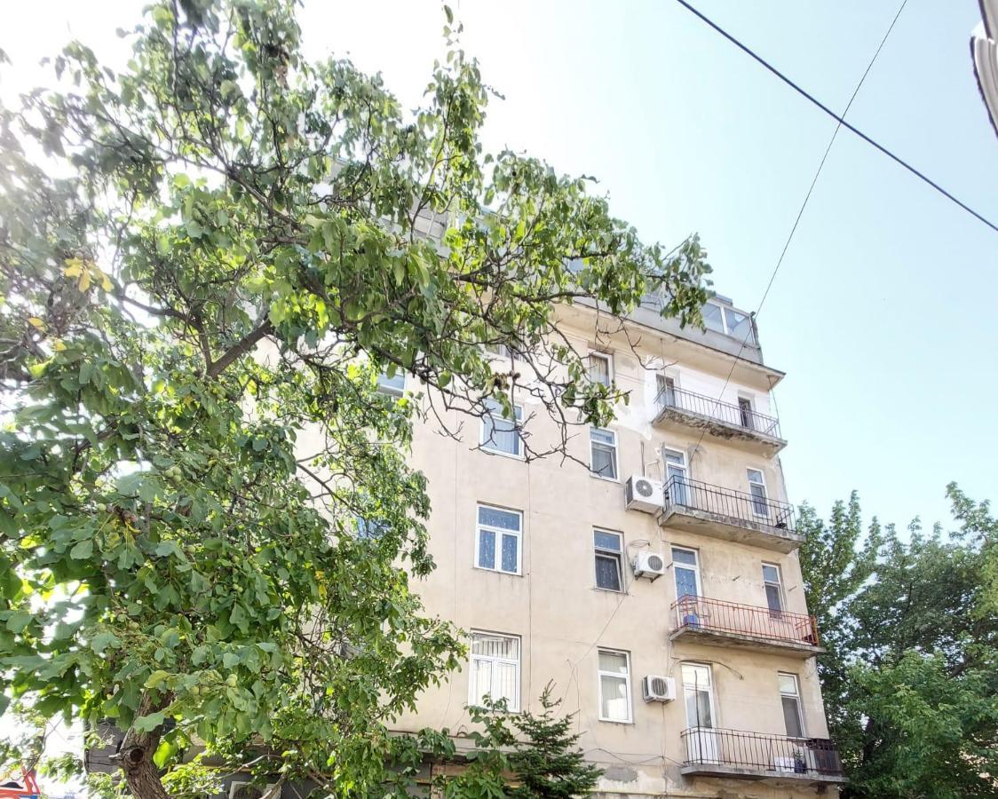 Sweet Dreams Suites Cismigiu Gardens Bucarest Esterno foto